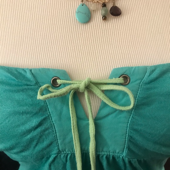 Preloved🤙🏼Volcom🤙🏼 tube top blouse - Picture 2 of 8